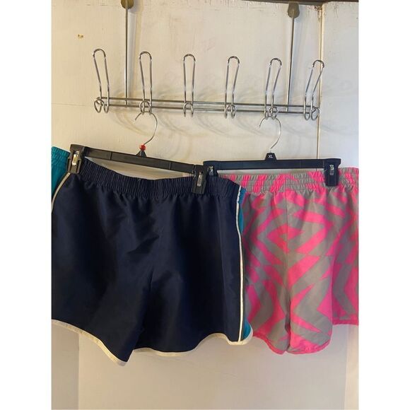 Danskin gum shorts xl 16-18 lot 2 pairs pink gray - Picture 4 of 5